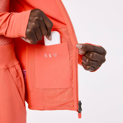 On-Shift ContourKnit Set ™